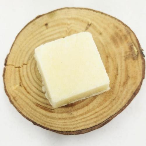 新疆软奶酪奶酪儿童酸奶酪即食乳酪原味乳制品奶疙瘩500克散装每颗小